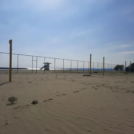 Apartment Sweet By The Sea *