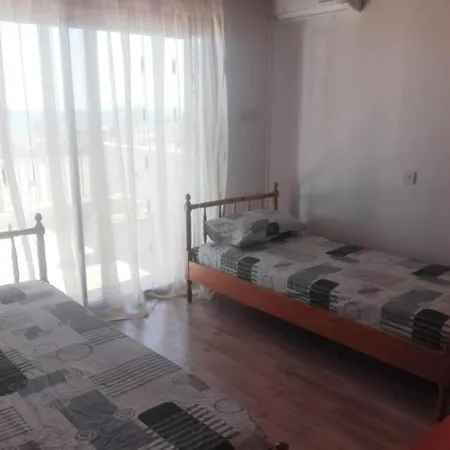 Sweet By The Sea * Pyla